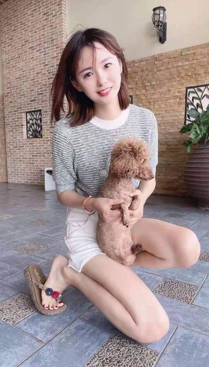 龙华区活泼主动的小姐姐