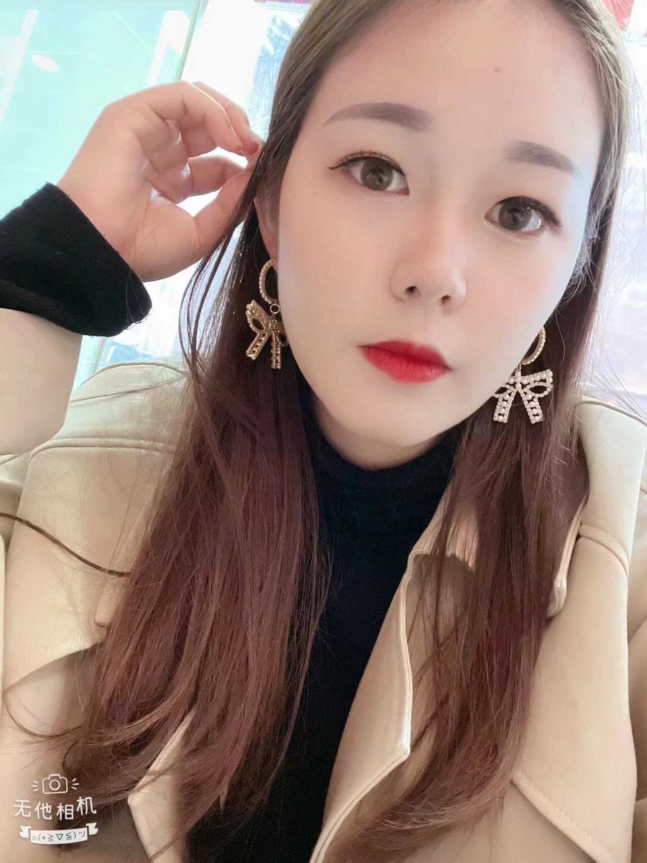 龙华区美女歆儿妹妹