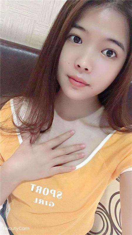 深圳19岁性感美女,特Sao,很有女朋友的感觉